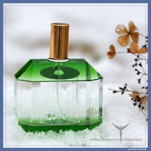 ESENCIA DE DIAMANTE VERDE ESMERALDA LITIOS